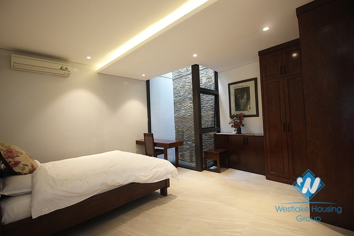 Lake view and spacious apartment for rent in Vu Mien st, Tay Ho, Ha Noi
