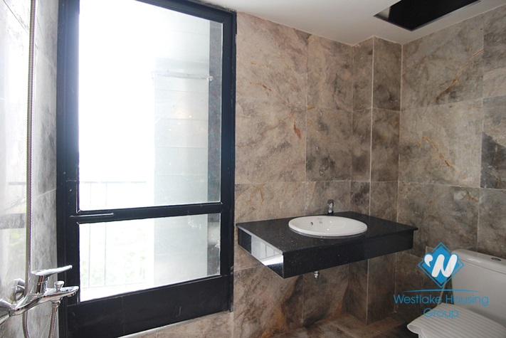 Quality apartment for rent in Truc Bach area, Ba Dinh District 