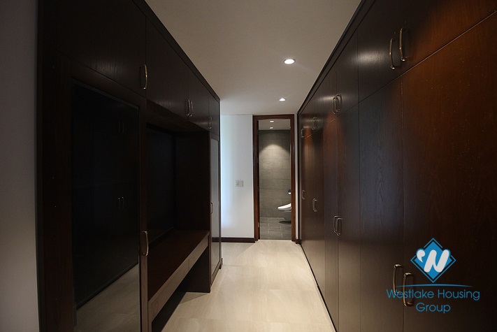 A brand new apartment with high quality furnitures and services for rent in Tay Ho, Ha Noi