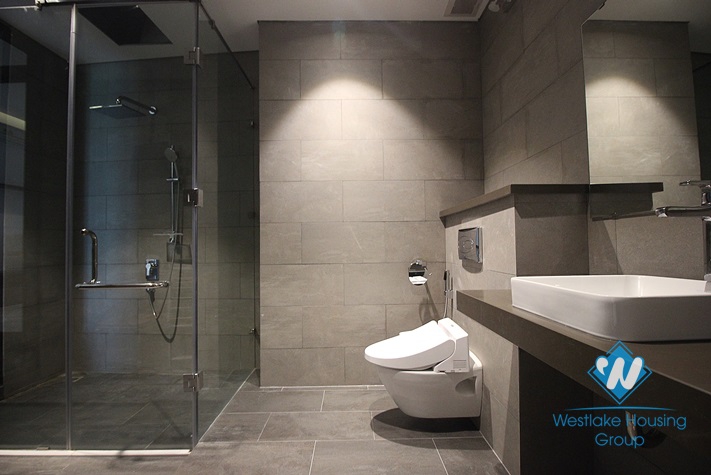 A brand new apartment with high quality furnitures and services for rent in Tay Ho, Ha Noi