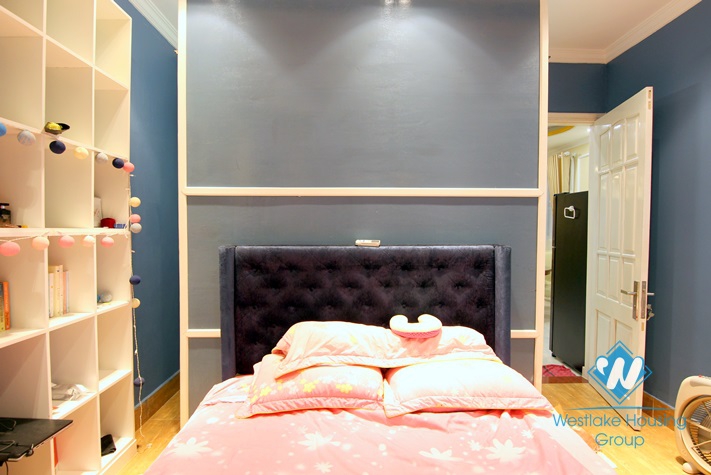 Cheap three bedrooms house for rent in Au Co street, Tay Ho, Ha noi