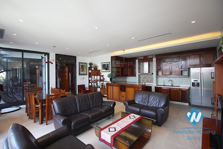 Lake view and spacious apartment for rent in Vu Mien st, Tay Ho, Ha Noi