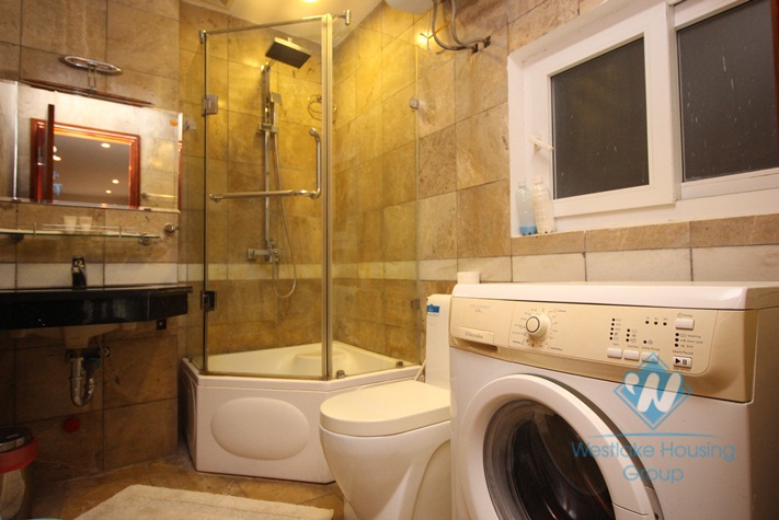 One bedroom apartment for rent in Dao Tan street, Ba Dinh district.