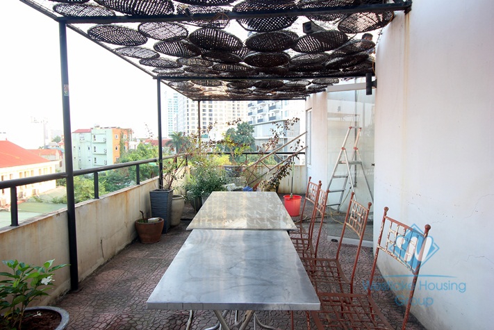 Building for rent in Main street, $1000 for each floor, $2000 for both upstairs.