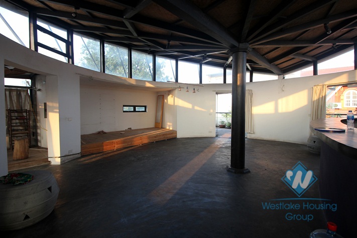 Building for rent in Main street, $1000 for each floor, $2000 for both upstairs.