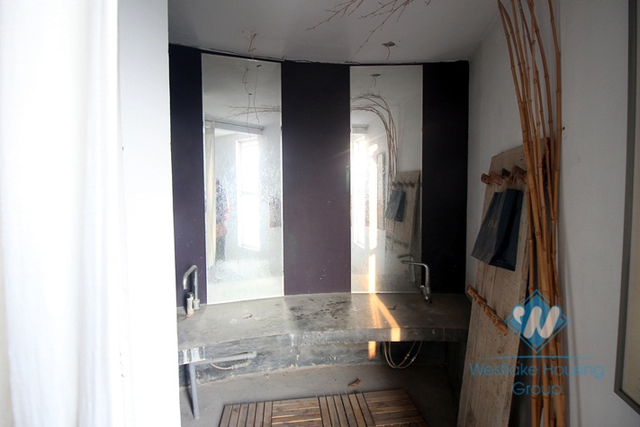 Building for rent in Main street, $1000 for each floor, $2000 for both upstairs.