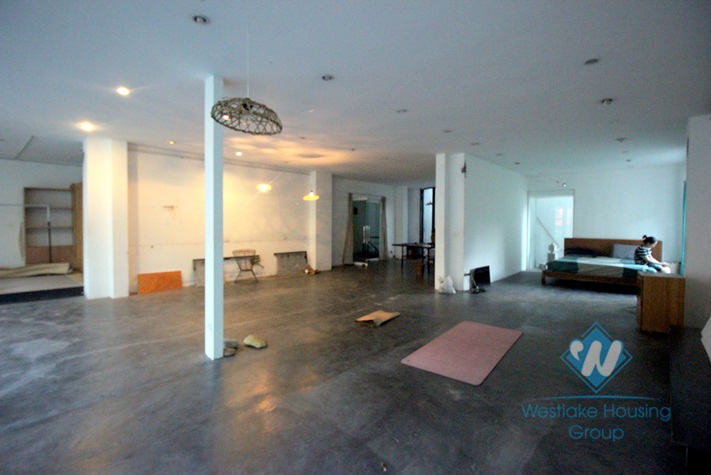 Building for rent in Main street, $1000 for each floor, $2000 for both upstairs.