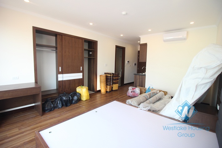Brand new studio in six floor for rent  in Cau Giay district.