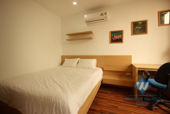 Serviced apartment for rent in Thanh Cong Lake.
