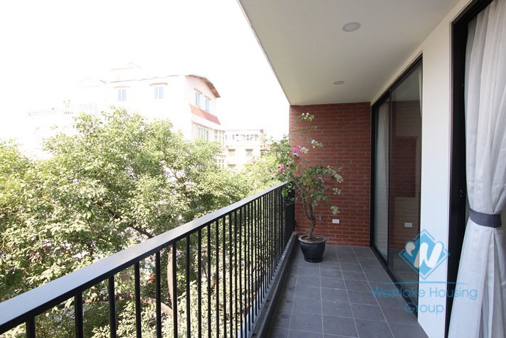 An elegant and modern 1 bedroom apartment for rent on To Ngoc Van street
