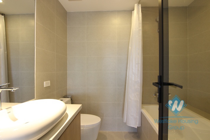 An elegant and modern 1 bedroom apartment for rent on To Ngoc Van street