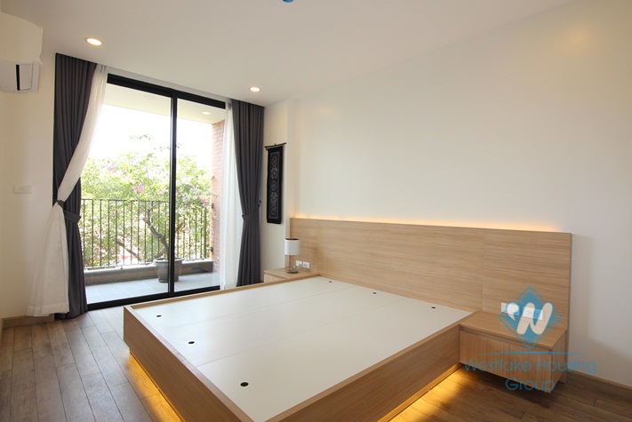 An elegant and modern 1 bedroom apartment for rent on To Ngoc Van street