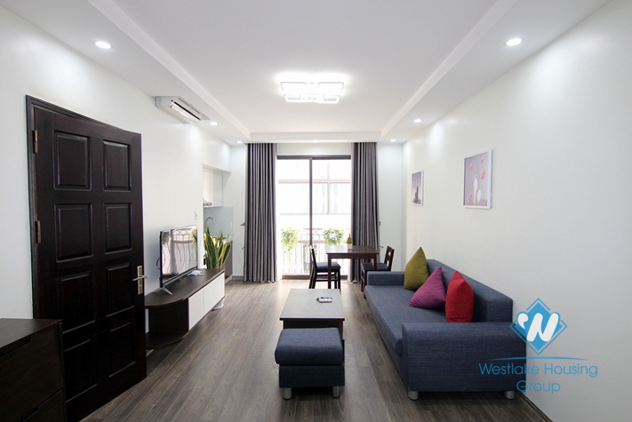 One bedroom with cheap price apartment for lease in Tay Ho district, Hanoi