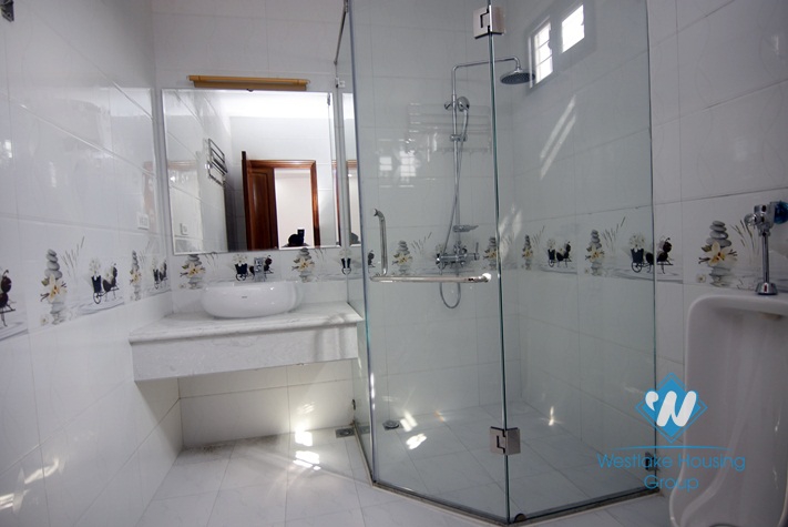 An office space for rent in Dong da, Ha noi