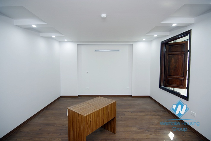 An office space for rent in Dong da, Ha noi