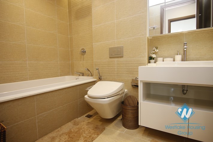 A wonderful and modern 1 bedroom apartment for rent in Ba Dinh District