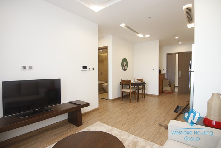 High floor one bedroom apartment for rent in Vinhome Metropolis, Ha Noi