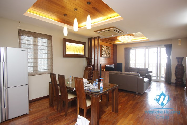 Aprtment for rent in high floor, near Doi Can street, Ba Dinh.