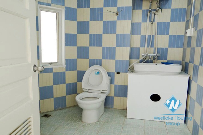 A resonable 6 bedroom house for rent in Ba dinh, Ha noi