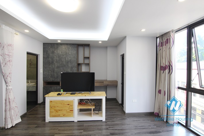 A brand new studio for rent in Tay Ho area.