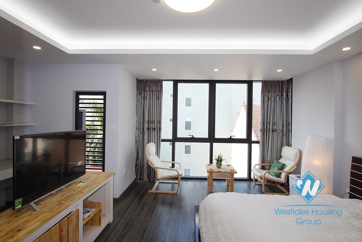 A brand new one bedroom apartment for rent in Tay Ho area.