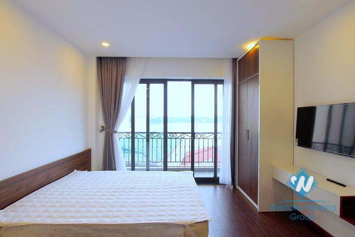 A brand new 2 bedrooms apartment with lake view for rent in Yen Phu village.