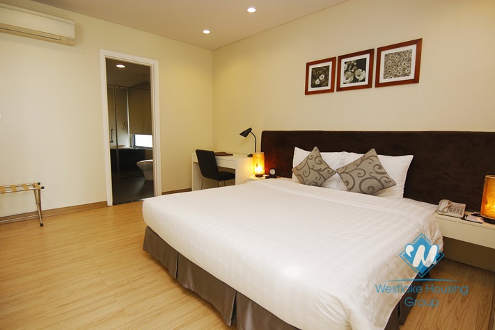 Bright studio for rent in Duy Tan street, Cau Giay area.