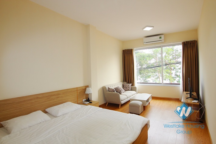 Spacious studio for rent in Ve Ho street, Tay Ho district.