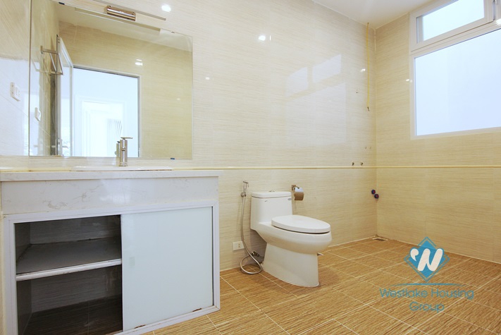 Spacious house with 04 bedrooms and 02 lagre balcony in Tay Ho