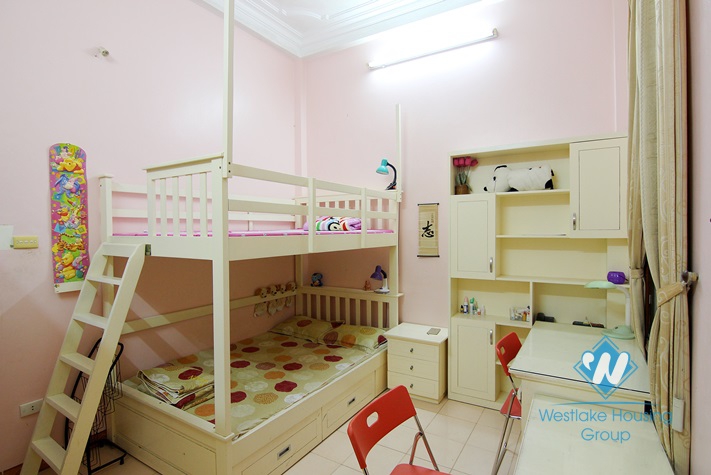 Private house with 4 bedrooms for rent in Au Co st, Tay Ho district.