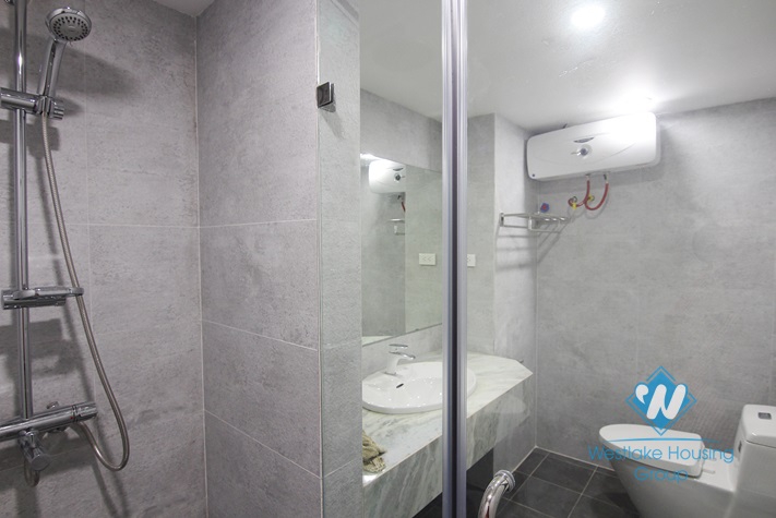 An office or make the restaurant for rent in Tay Ho area.