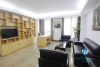 Reasonable price 2 bedrooms apartment for rent in Lang Ha st, Dong Da district.
