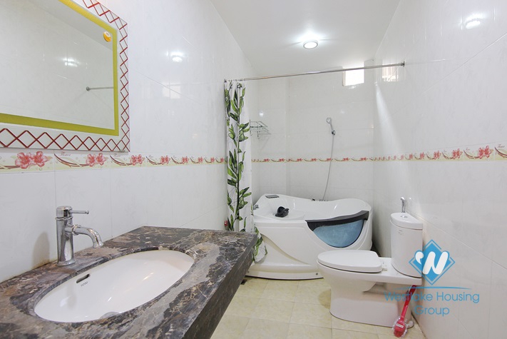 Three bedrooms house for rent in Yen Hoa, Tay Ho area.