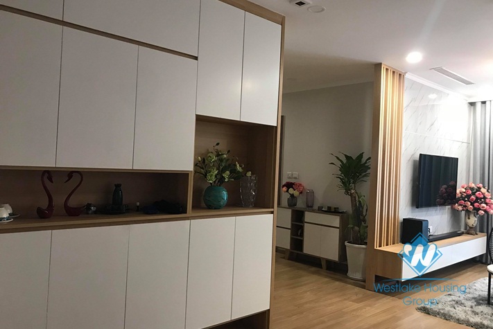 A cozy and beautiful 3 bedroom apartment for rent in Vinhome Gardenia 