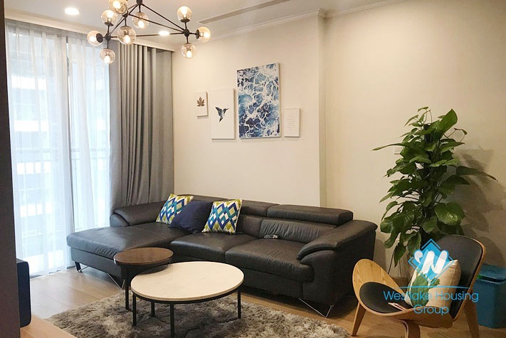 A cozy and beautiful 3 bedroom apartment for rent in Vinhome Gardenia 