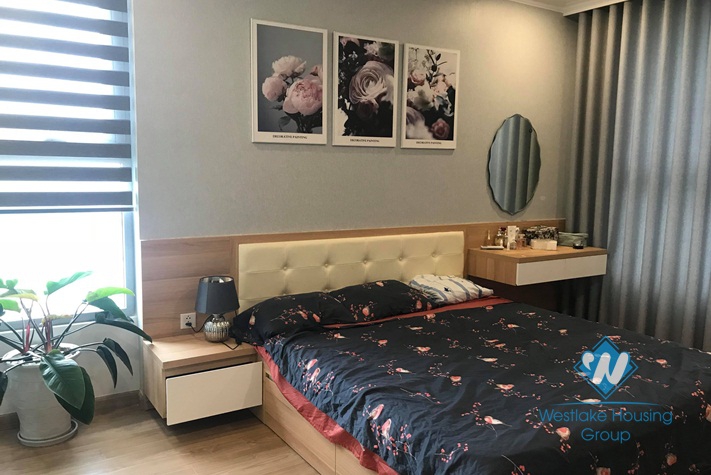 A cozy and beautiful 3 bedroom apartment for rent in Vinhome Gardenia 