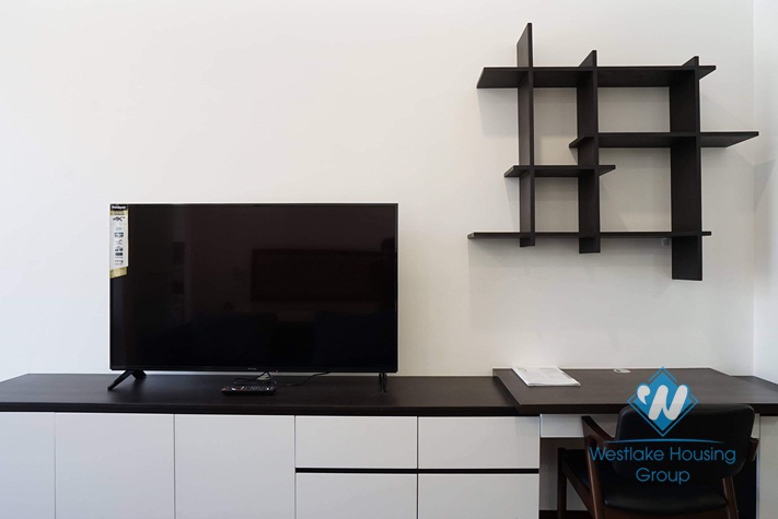 A brand new modern and bright studio for rent in Ba Dinh District