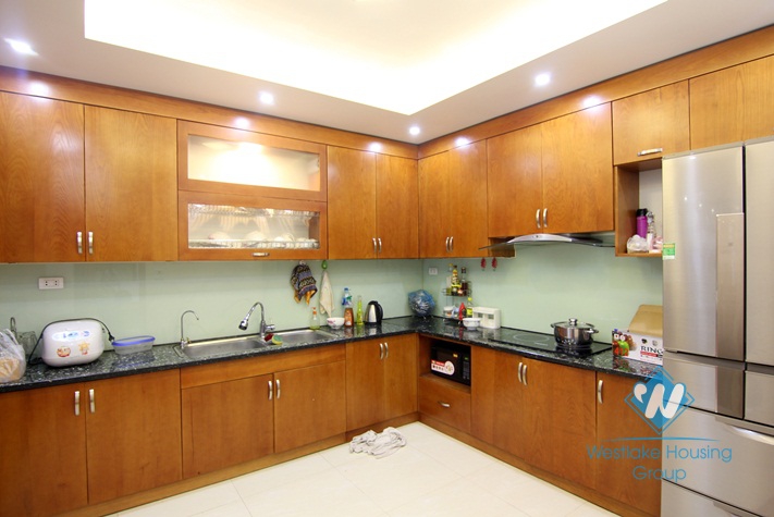 An afforable and lovely house for rent on Au Co street, Tay Ho District