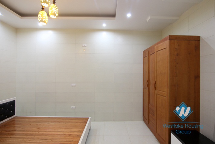 An afforable and lovely house for rent on Au Co street, Tay Ho District