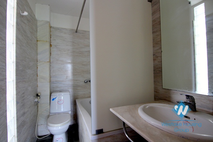 A large house with 5 bedrooms for rent in Tay Ho district