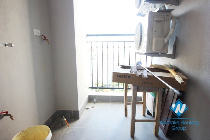 A classic and afforable 2 bedroom apartment for rent in Cau Giay District