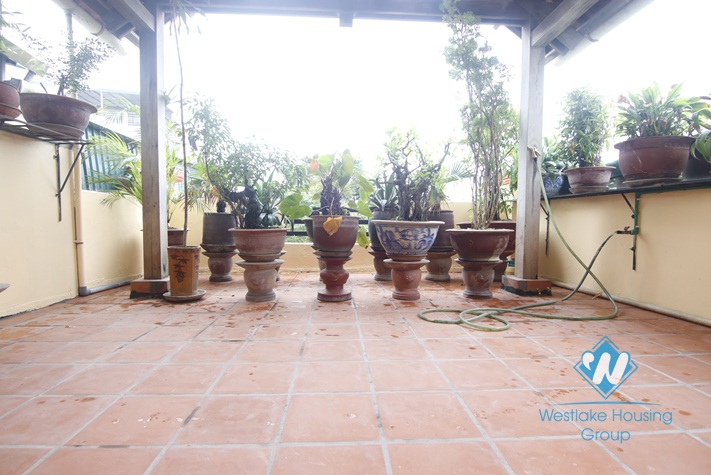 A bright, quiet and beautiful house with 3 bedrooms for rent on Hoang Hoa Tham street