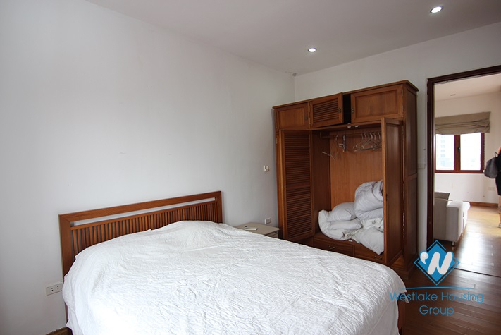 Spacious apartment for rent on Xuan Dieu, Tay Ho, Hanoi