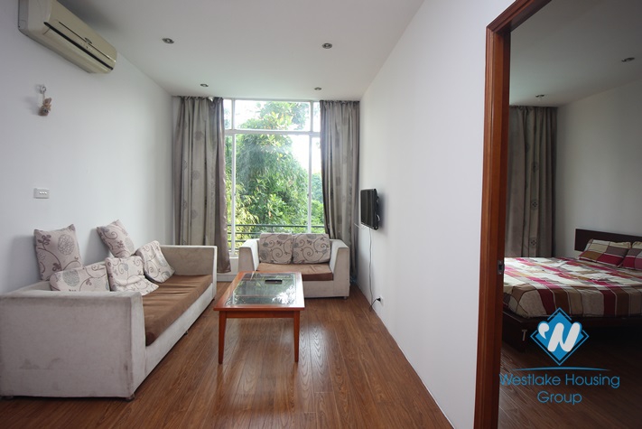 Cheap price apartment for rent in Tay Ho district