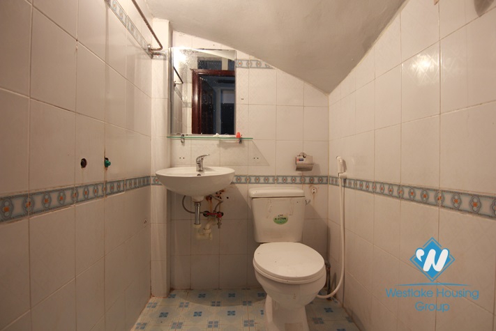 Unfurnished with good quality house for rent in Au Co st, Tay Ho District 