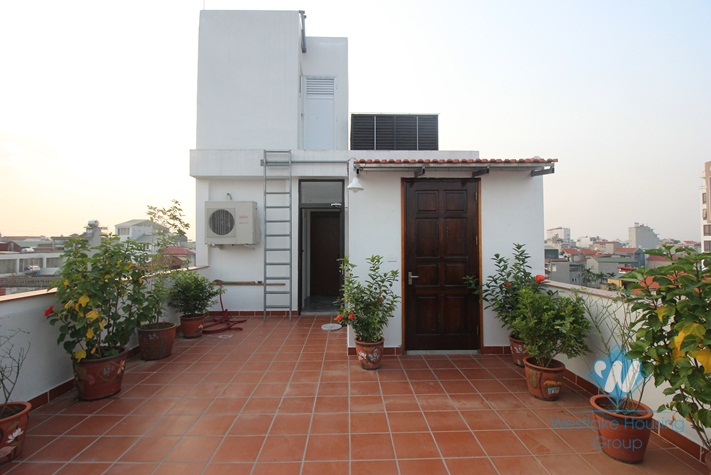 A beautiful 1 bedroom apartment with little balcony for rent on Ngoc Thuy, Long Bien