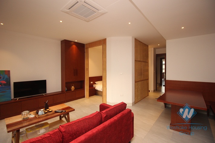 A beautiful 1 bedroom apartment with little balcony for rent on Ngoc Thuy, Long Bien