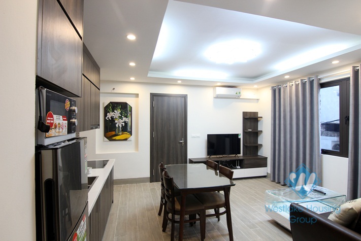 Two bedrooms serviced apartment for rent in Au Co, Tay Ho.