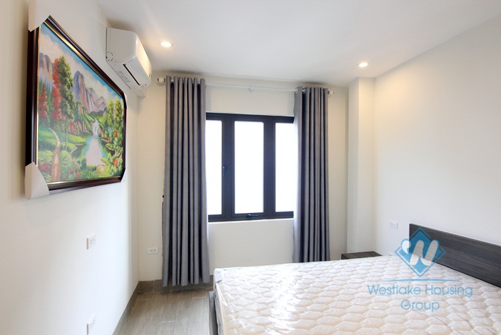 Two bedrooms serviced apartment for rent in Au Co, Tay Ho district.