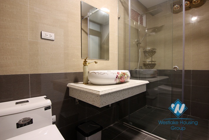 A new and lovely 2 bedroom house for rent in Au co, Tay ho